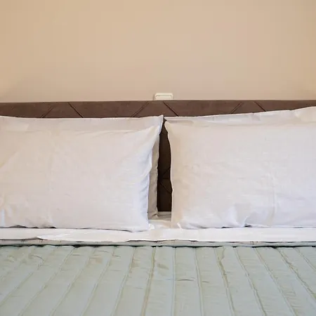 John's Apartmán Karavomylos