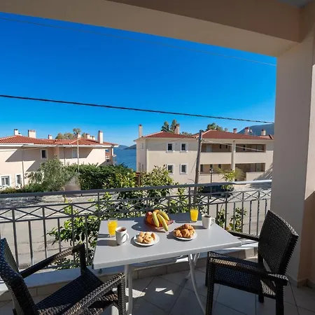 John's Appartamento Karavomylos